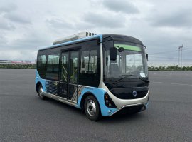 纯电动低入口城市客车