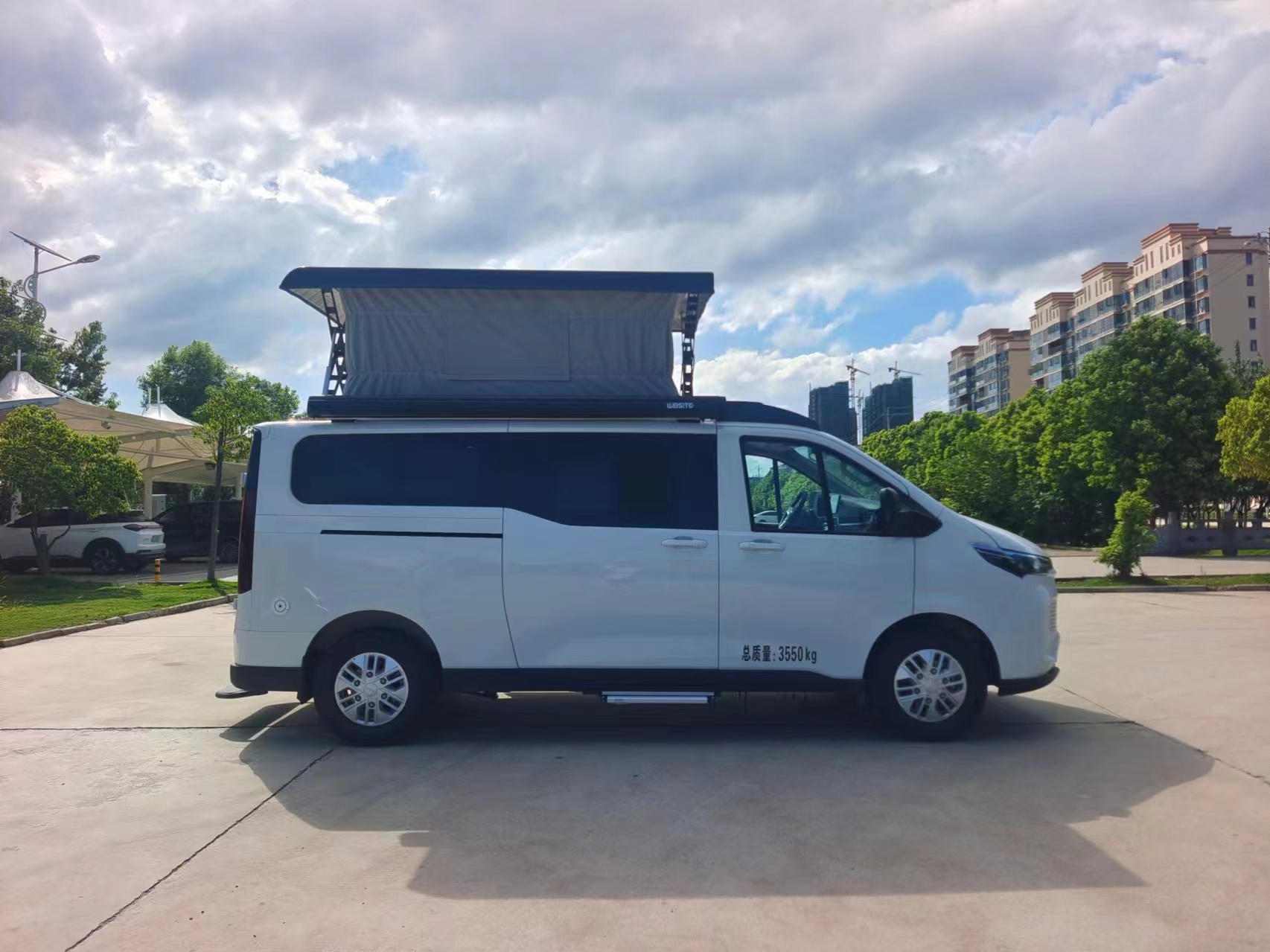 華通牌HCQ5042TSYNJ6BC宿營車公告圖片