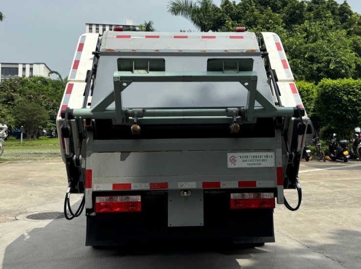 廣環(huán)牌GH5100ZYSCLBEV純電動壓縮式垃圾車公告圖片