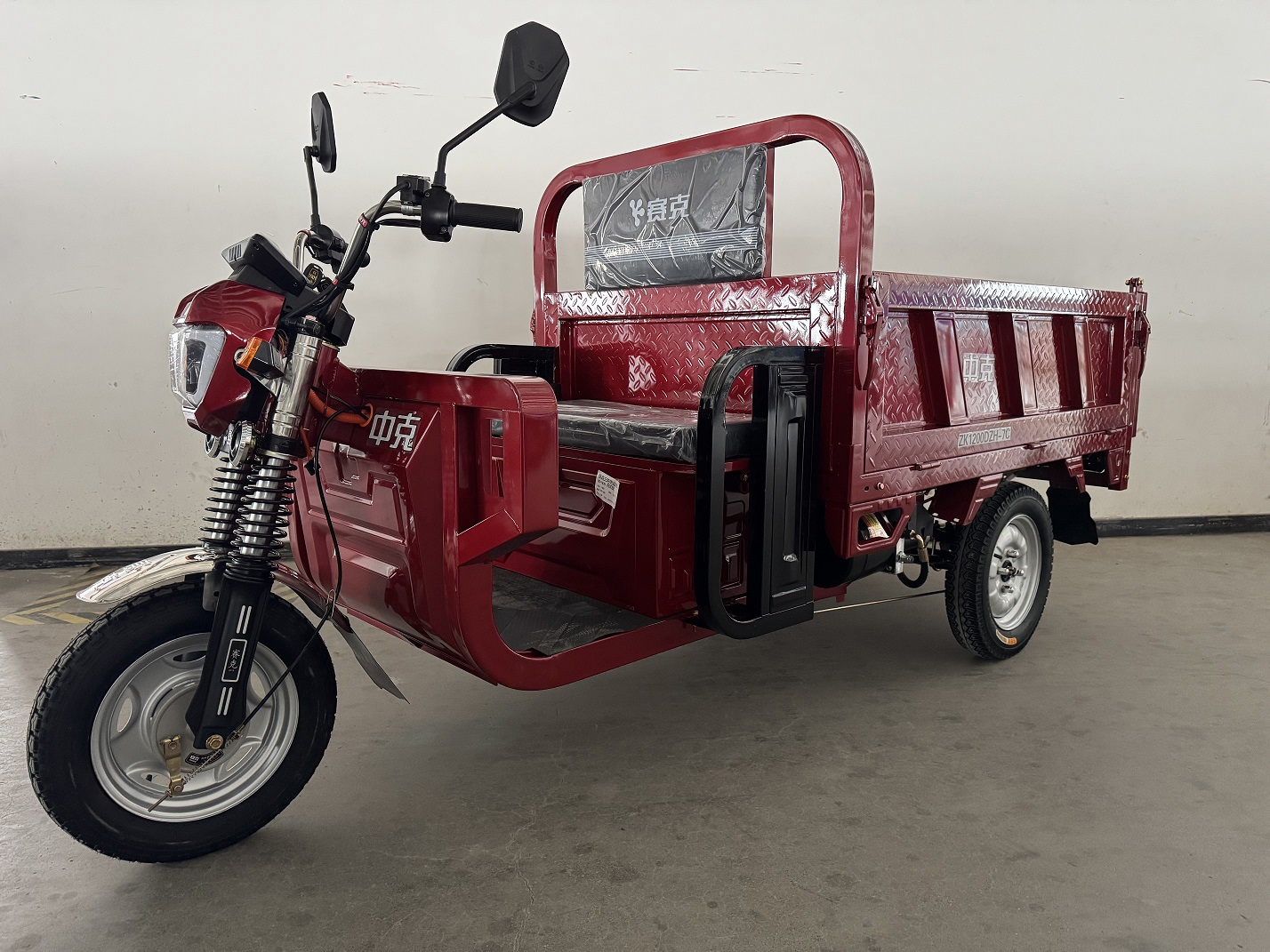 中克牌ZK1200DZH-7C电动正三轮摩托车公告图片