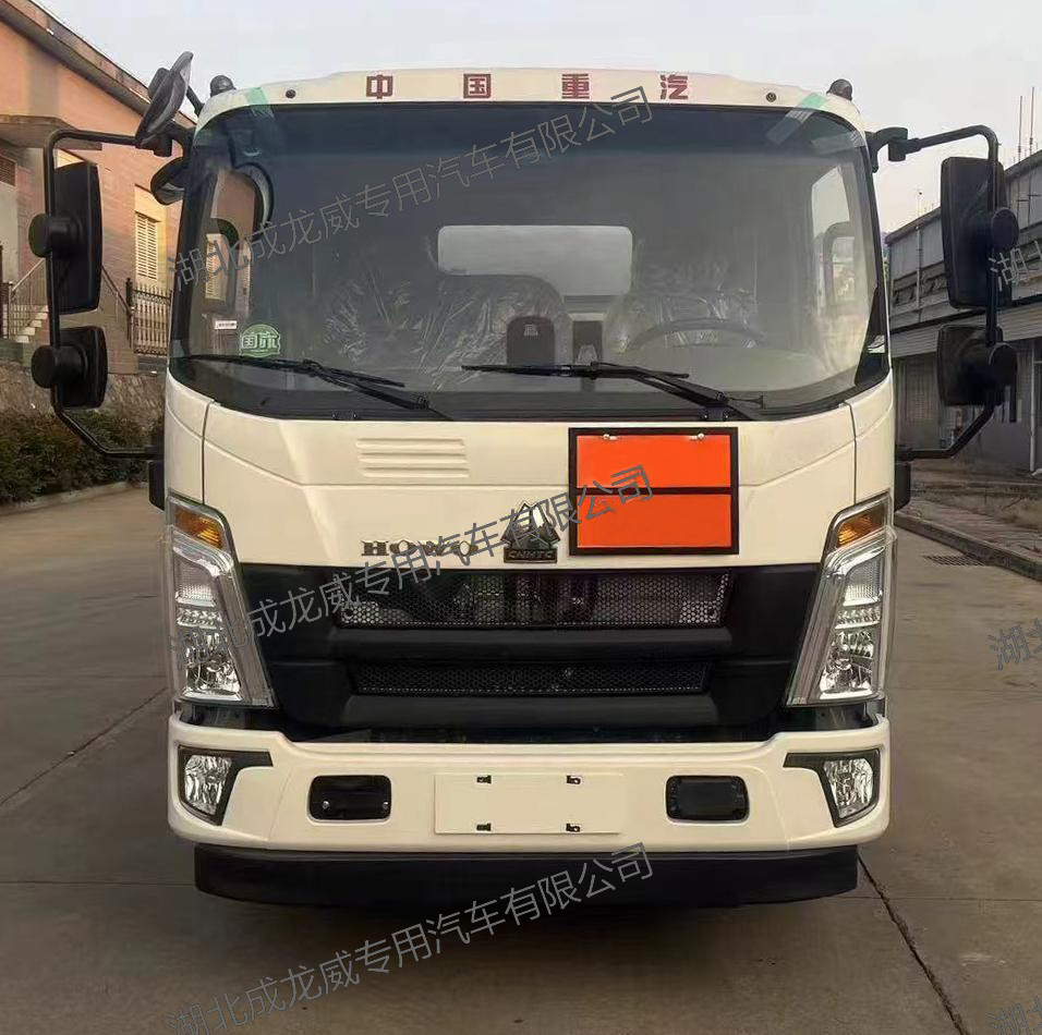 楚飞牌CLQ5047XQY6ZZ爆破器材运输车公告图片