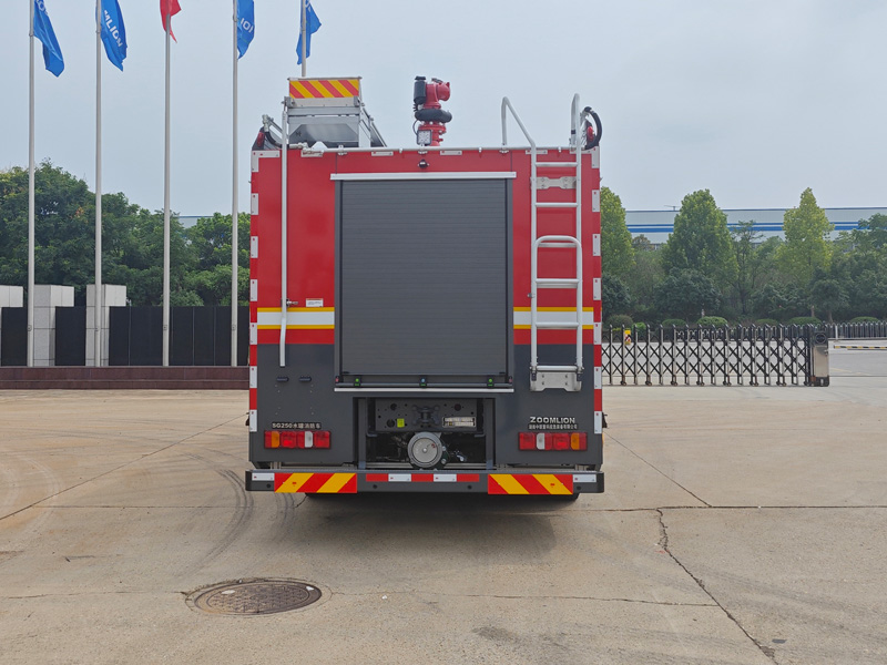 中联牌ZLF5435GXFSG250水罐消防车公告图片