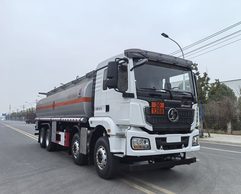 润知星牌SCS5320GRYSX6易燃液体罐式运输车