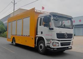 大流量排水抢险车
