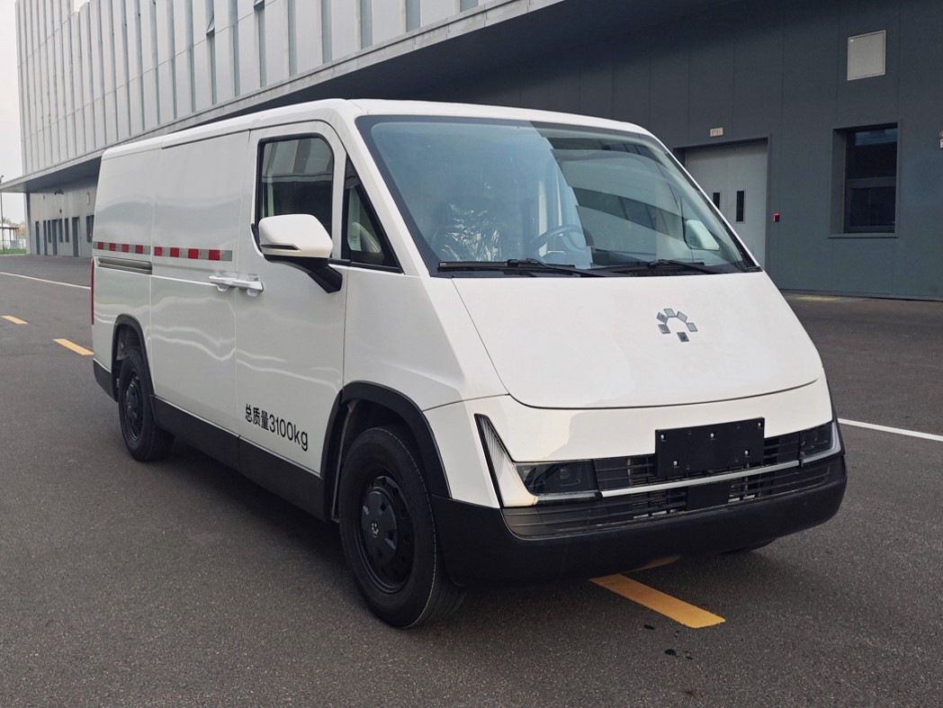福田牌BJ5037XXYEV4纯电动厢式运输车公告图片