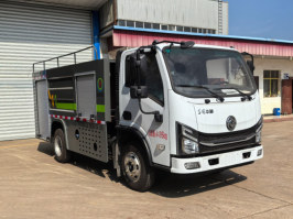 绿化喷洒车
