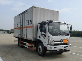 爆破器材运输车
