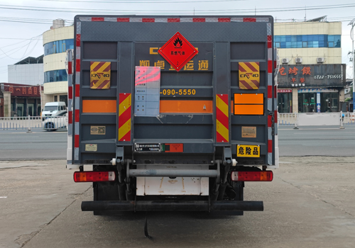 专力牌ZLC5180TQPZ6气瓶运输车公告图片