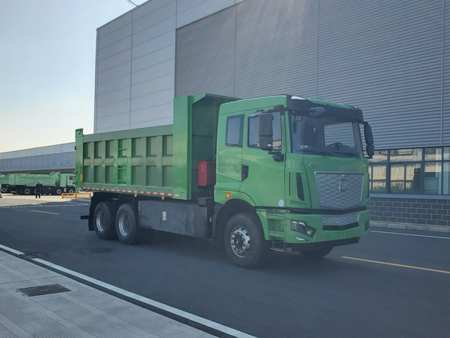 远程牌 748马力 换电式纯电动自卸汽车(HN3250H55D2BEVY)