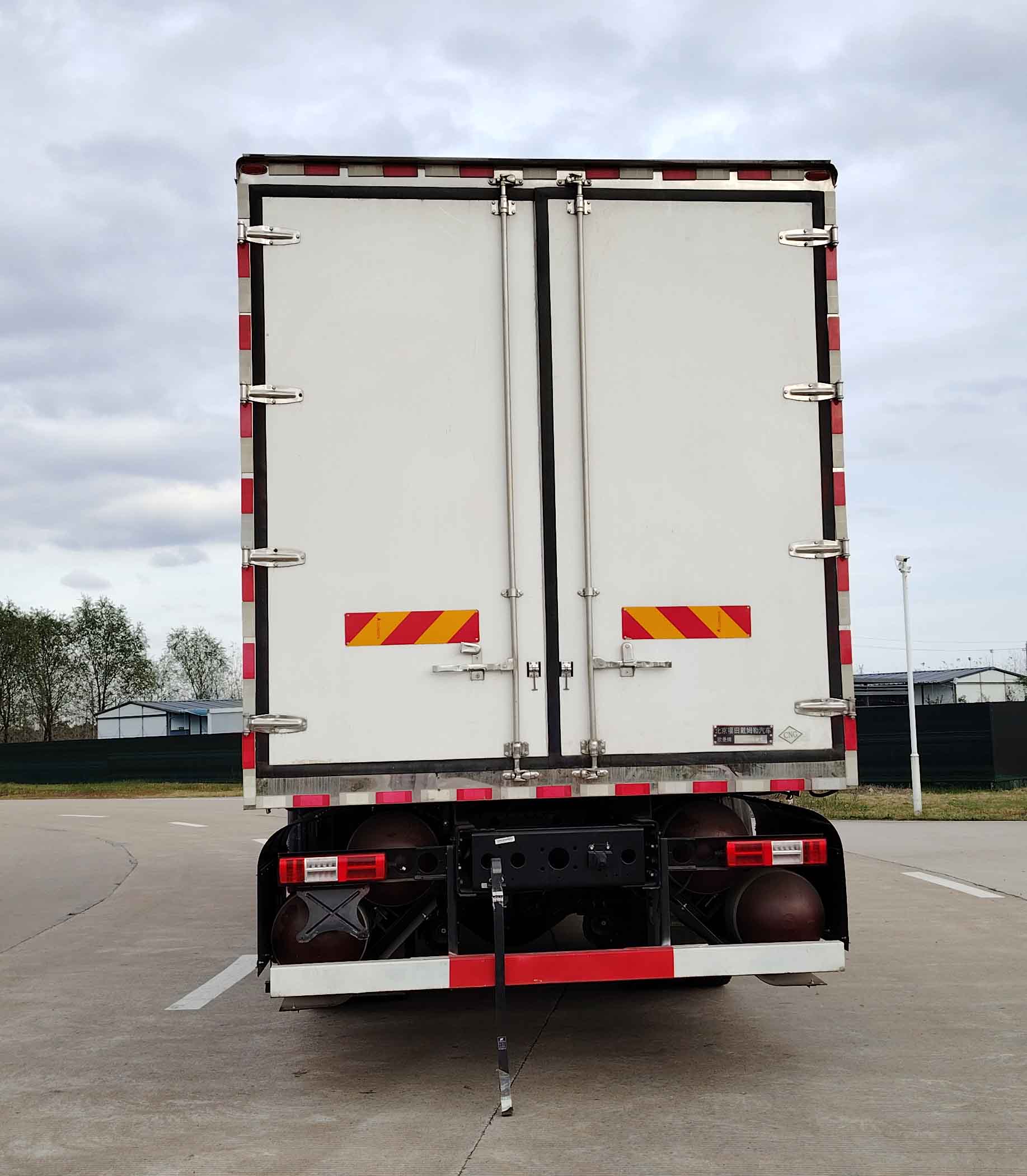 歐曼牌BJ5319XLCN6GRL-01冷藏車公告圖片