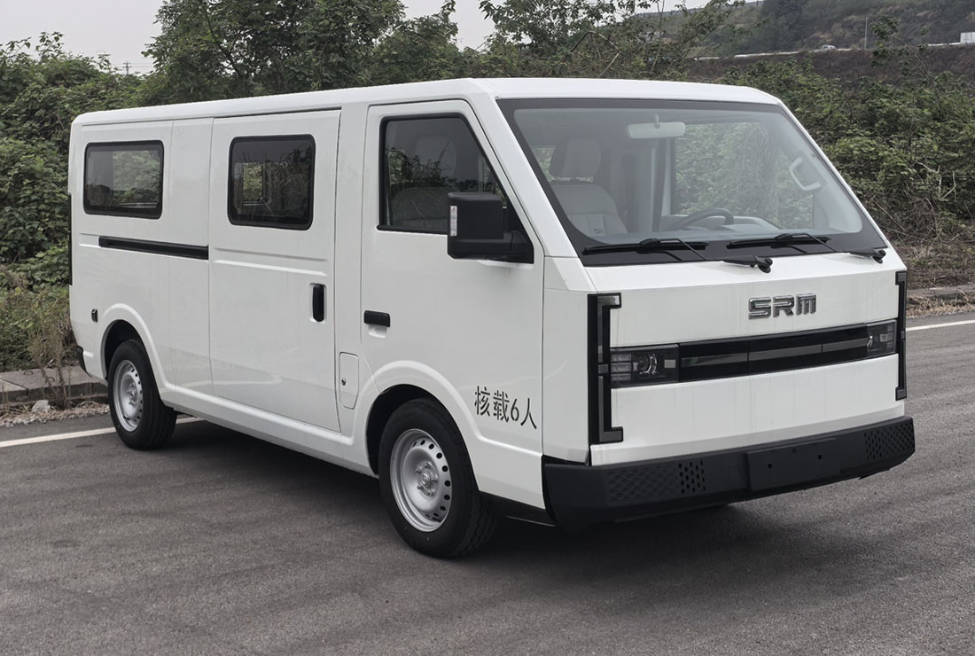 鑫源牌4.9米6座纯电动多用途乘用车(JKC6491A0X1BEV)