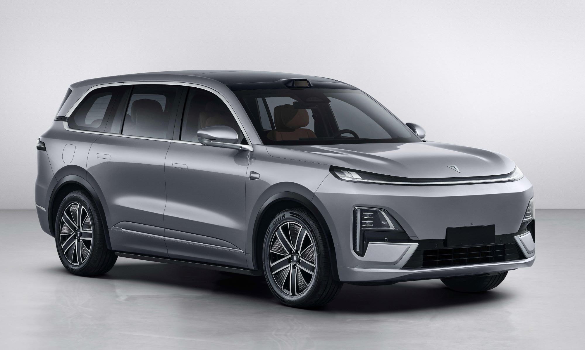 长安牌5.2米6座插电式增程混合动力多用途乘用车(SC6522AAA6HEV)