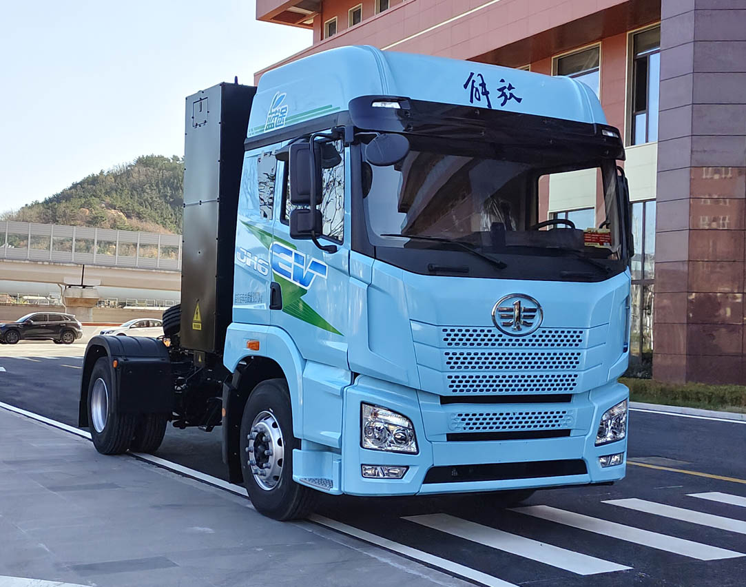 解放牌 571马力 纯电动牵引汽车(CA4189P26BEVA80)