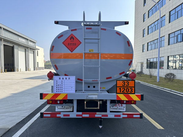 楚勝牌CSC5180GYYEZ6運(yùn)油車公告圖片