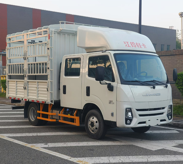 江铃牌JX5041CCYTSCL26仓栅式运输车