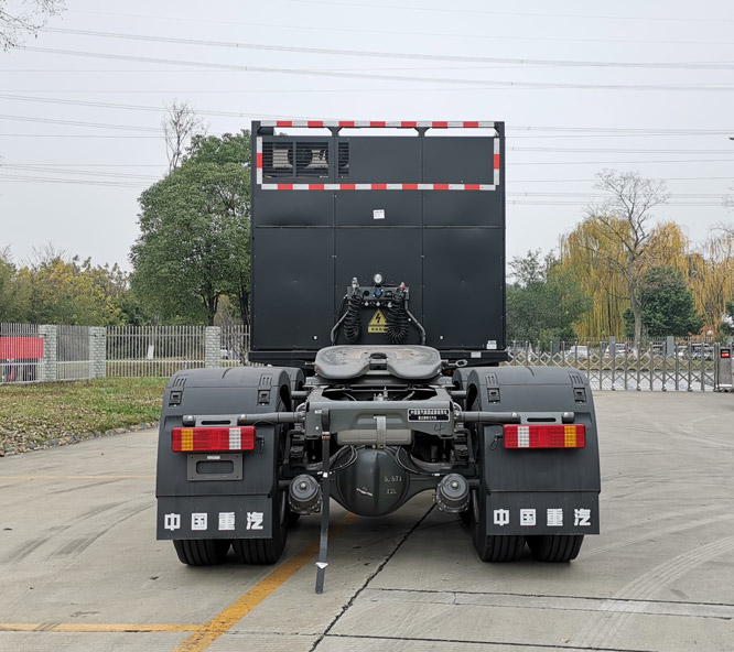 ZZ4257V3847Z1SEV 豪沃牌558马力后双桥,后八轮纯电动换电式纯电动牵引汽车图片