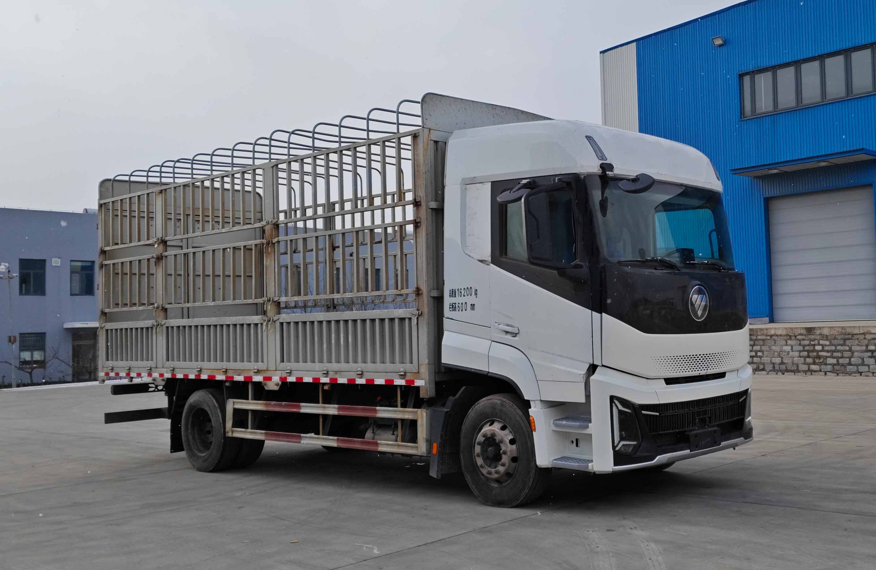 欧曼牌BJ5161CCYY6AAM-01仓栅式运输车