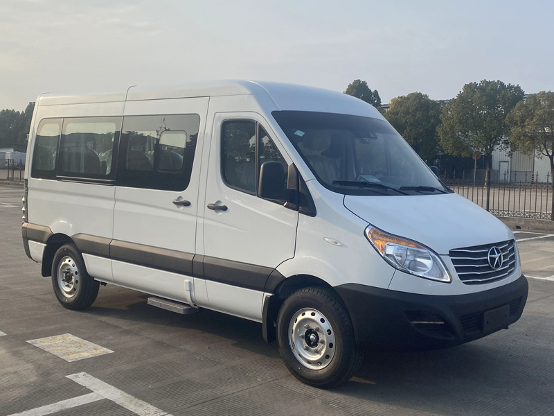 江淮牌5.5米5座多用途乘用车(HFC6551NM1DGS)
