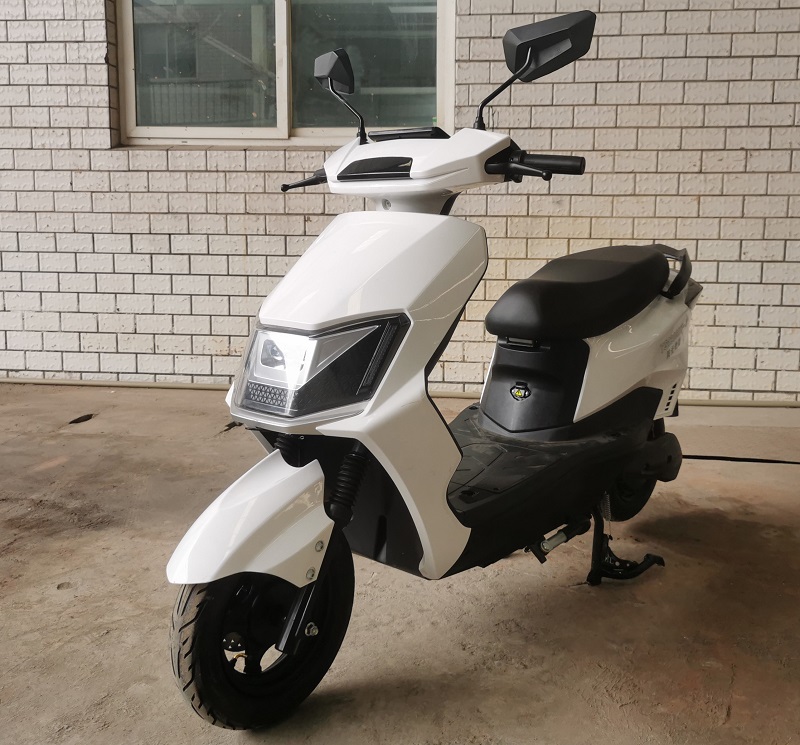 YG1200DT-6 阳光奇蕾牌纯电动前盘式后鼓式电动两轮摩托车图片