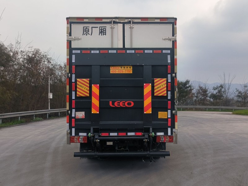 陕汽牌SX5049XXYBEV341N纯电动厢式货车公告图片