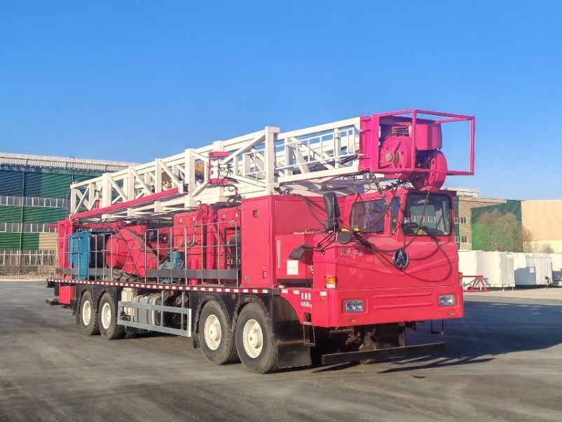 GYC5451TXJ900HDZ 辽河源牌修井机图片