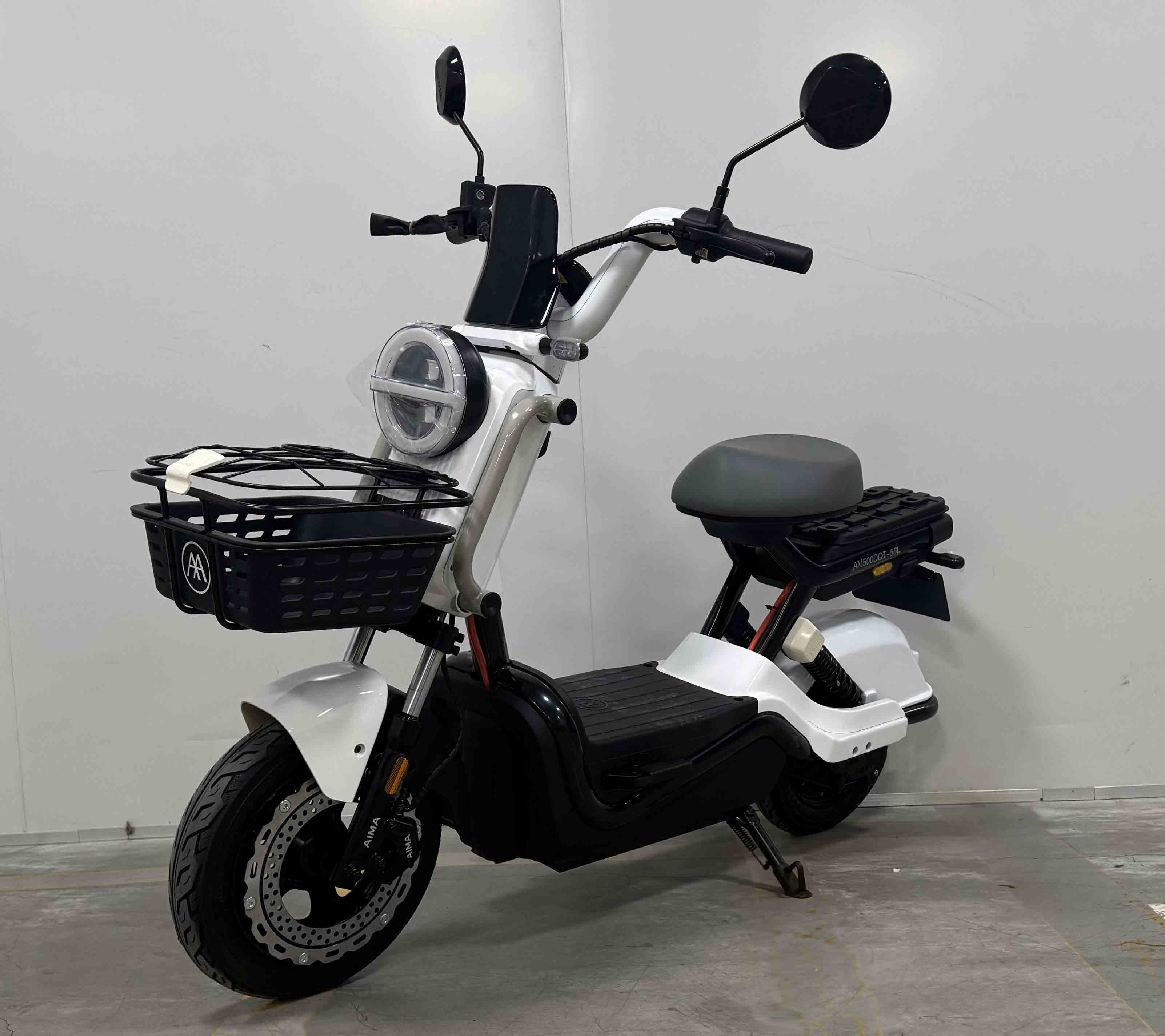 电动两轮轻便摩托车
