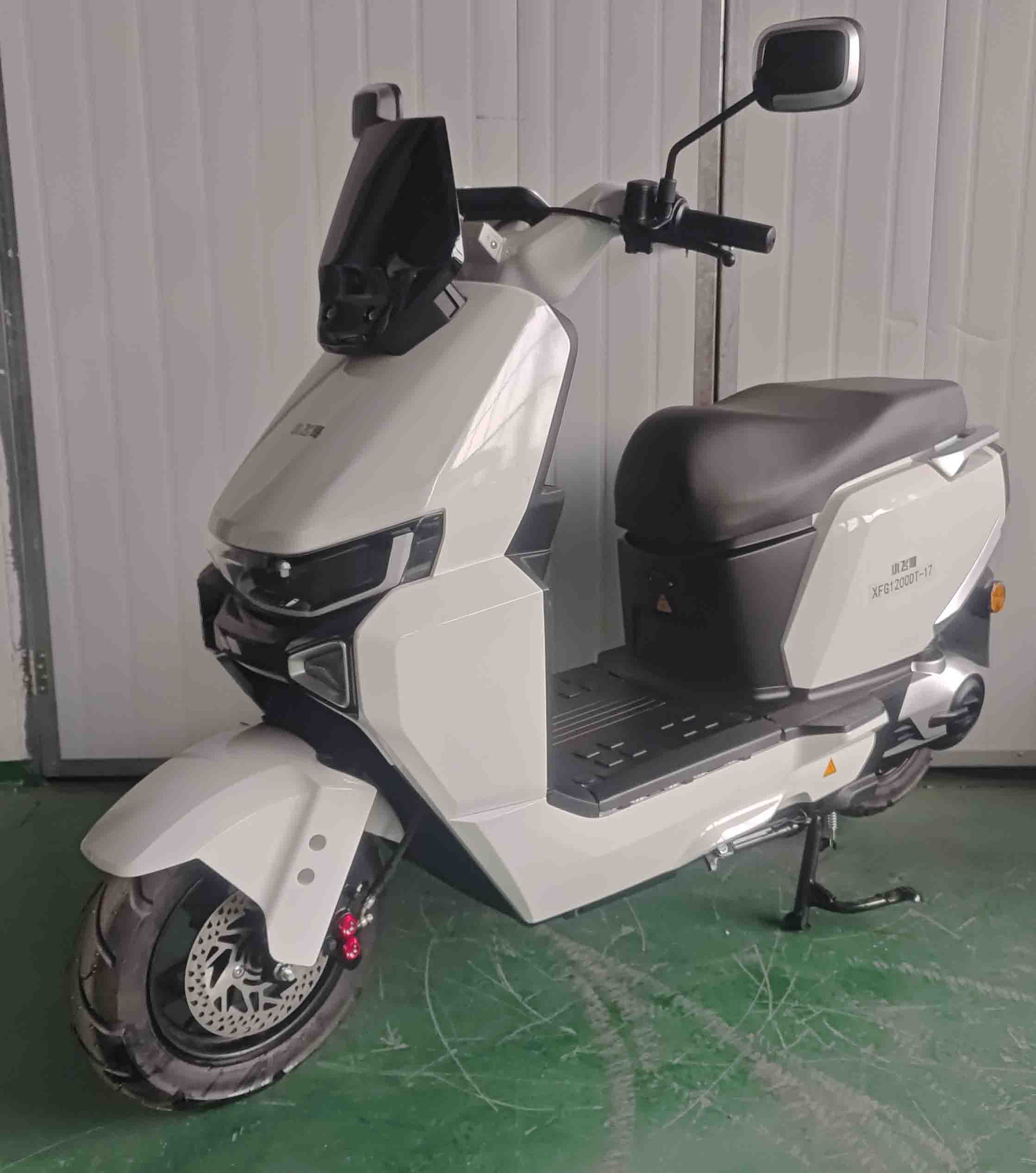电动两轮摩托车