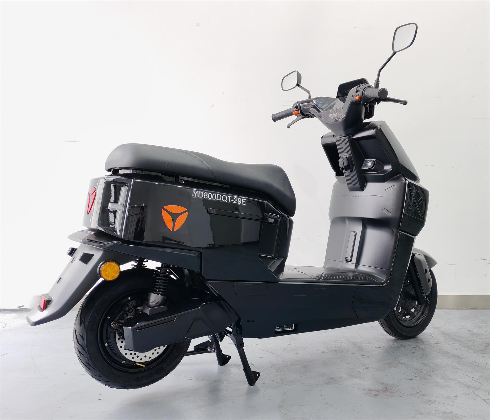 YD800DQT-29E 雅迪牌纯电动前盘式后盘式/鼓式电动两轮摩托车图片