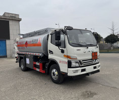 加油车