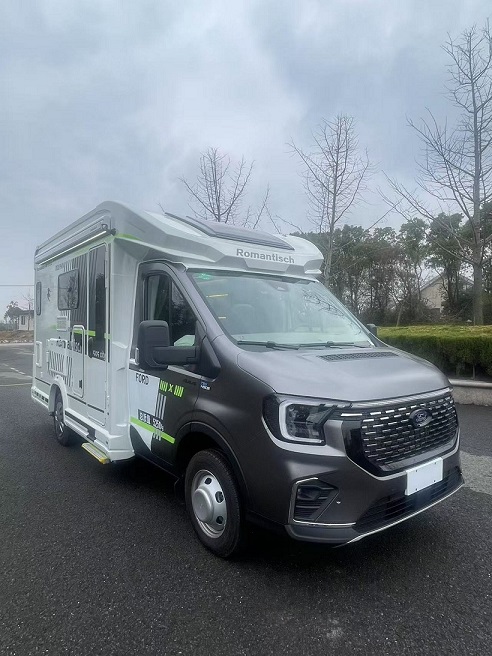 罗曼特斯牌LMS5051XLJ旅居车