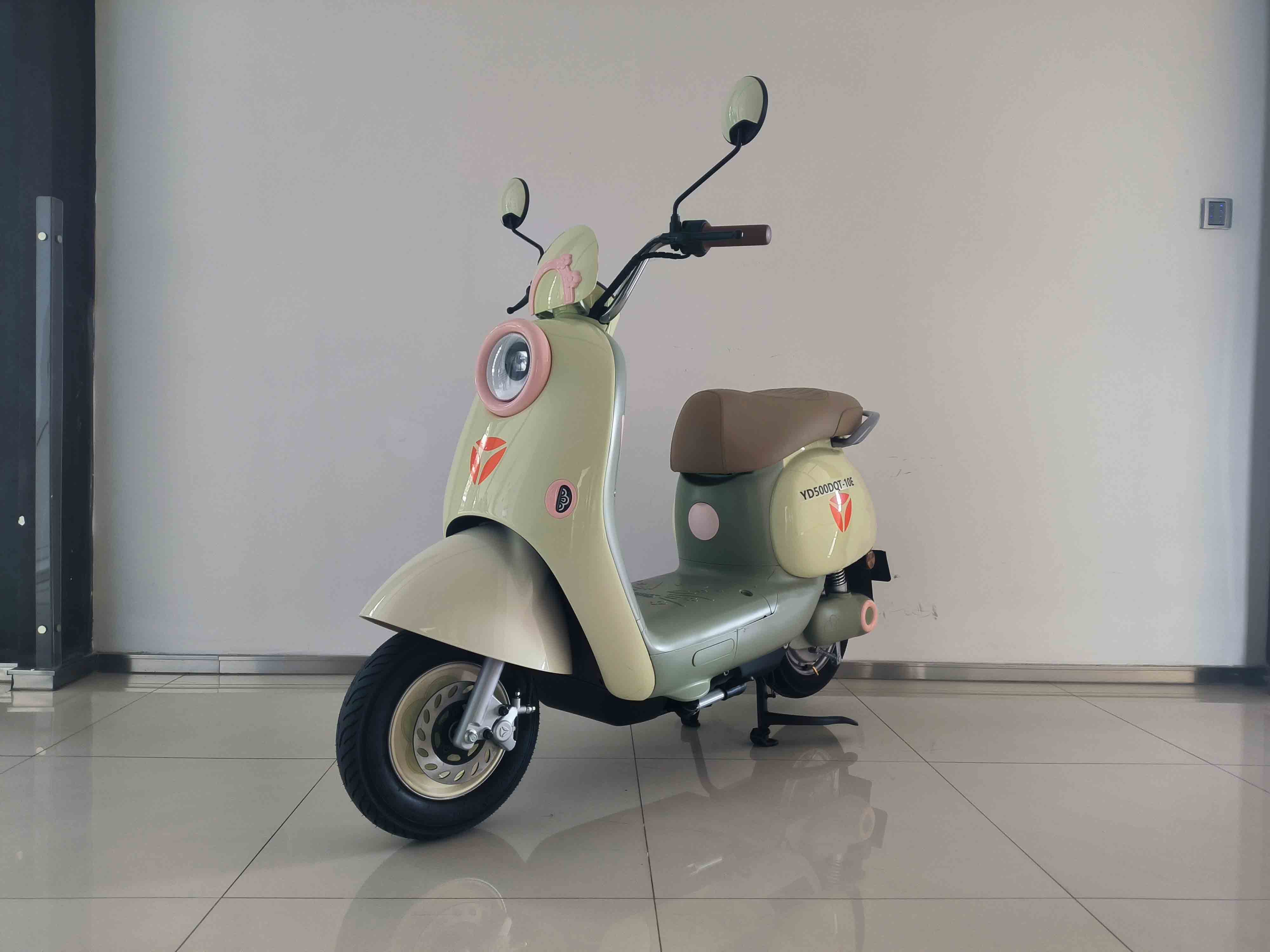 电动两轮轻便摩托车