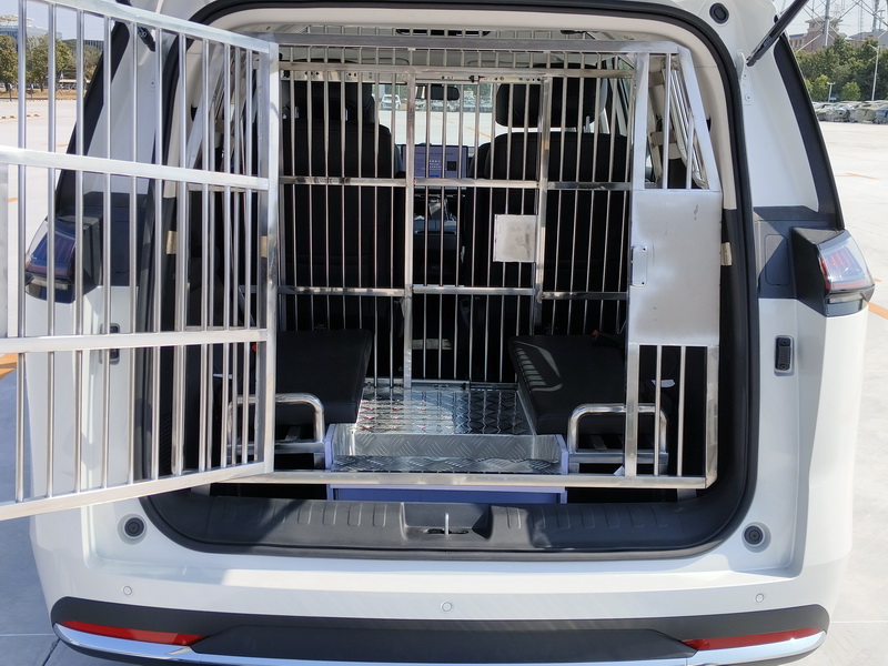 升駿振軒牌GZX5031XQCHEV插電式混合動力囚車公告圖片