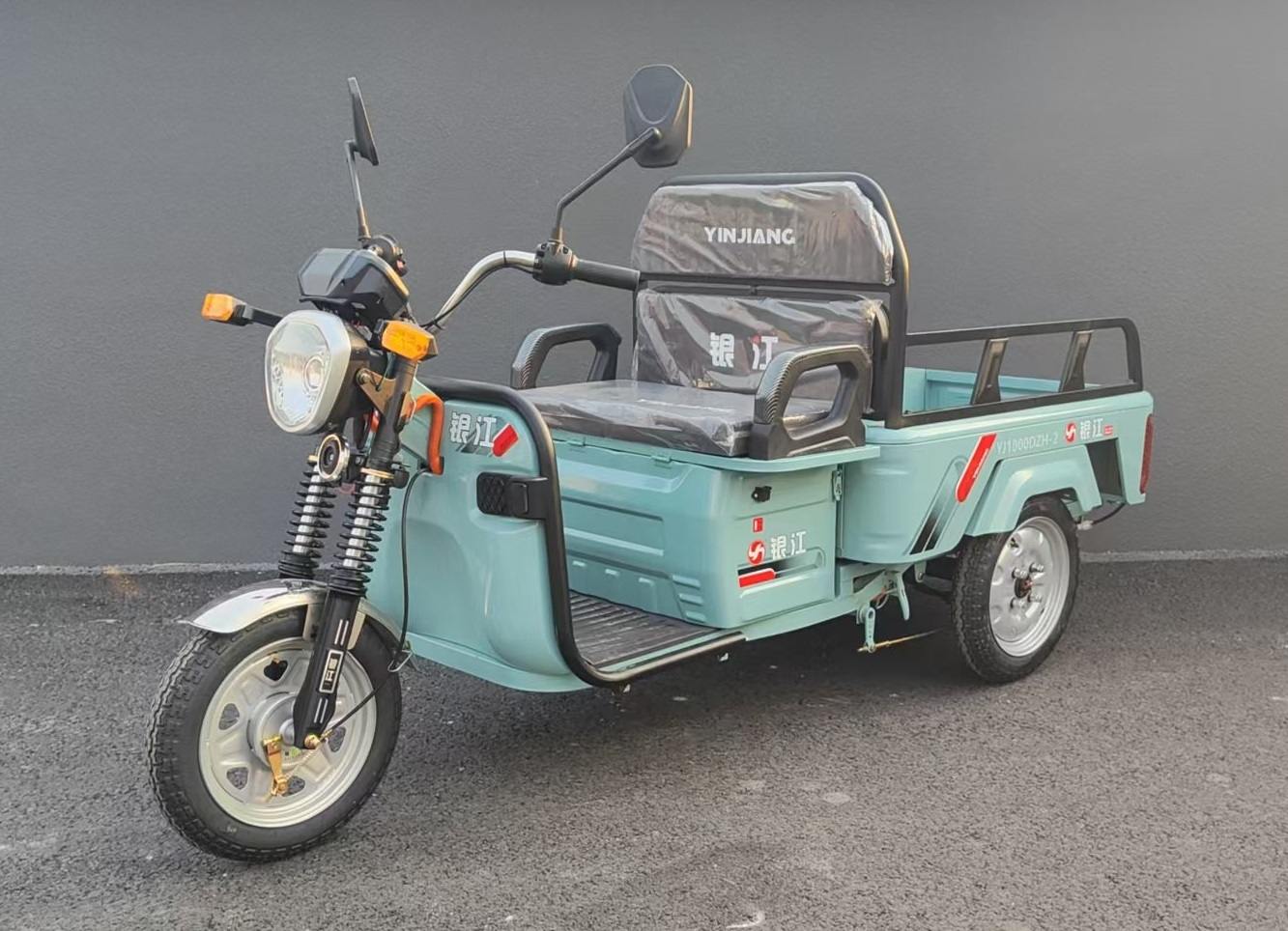 银江牌YJ1000DZH-2电动正三轮摩托车