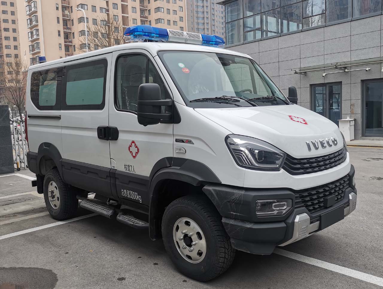 蓝港牌XLG5045XJHQ6救护车