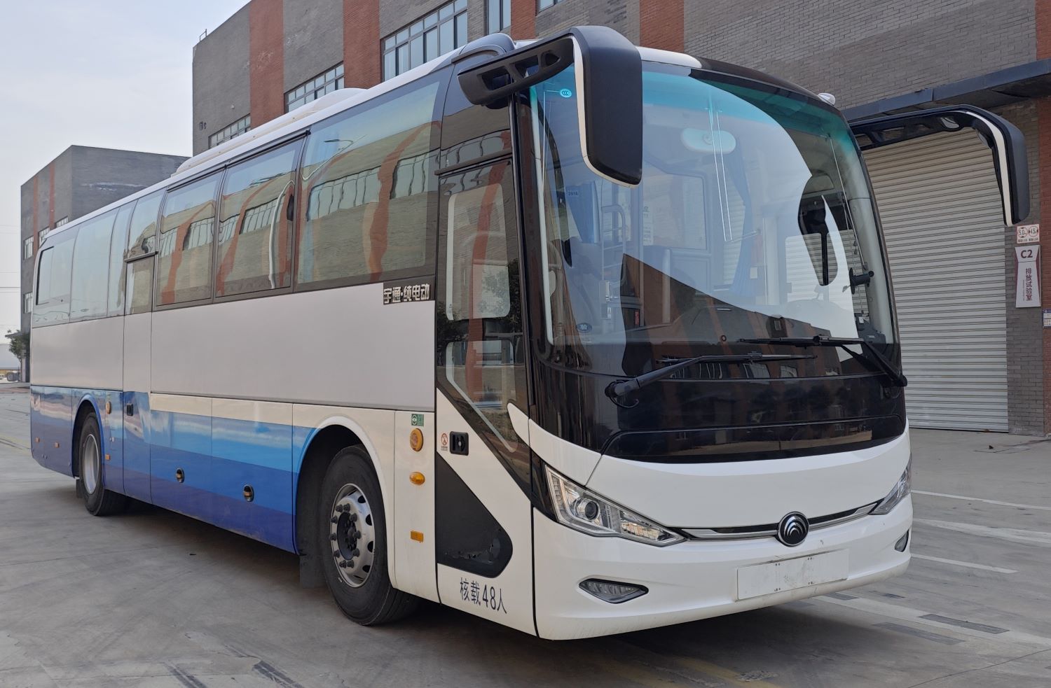 宇通牌11米24-52座纯电动城市客车(ZK6116BEVG99)