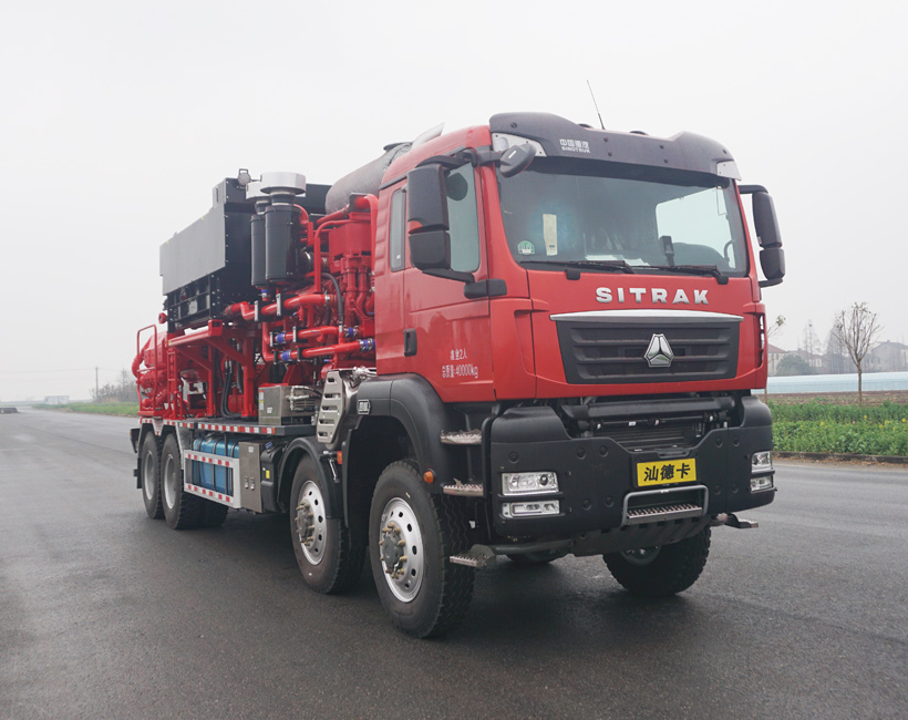SJX5400TYL105 四机牌压裂车图片