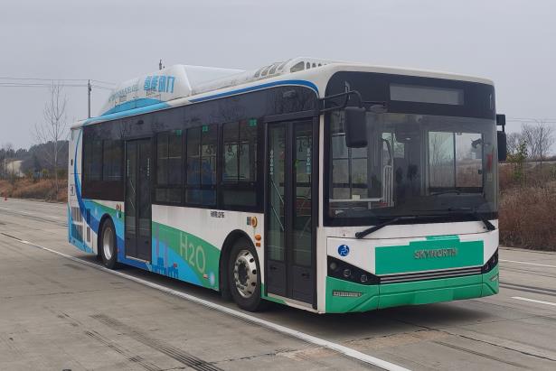 燃料电池低入口城市客车图片