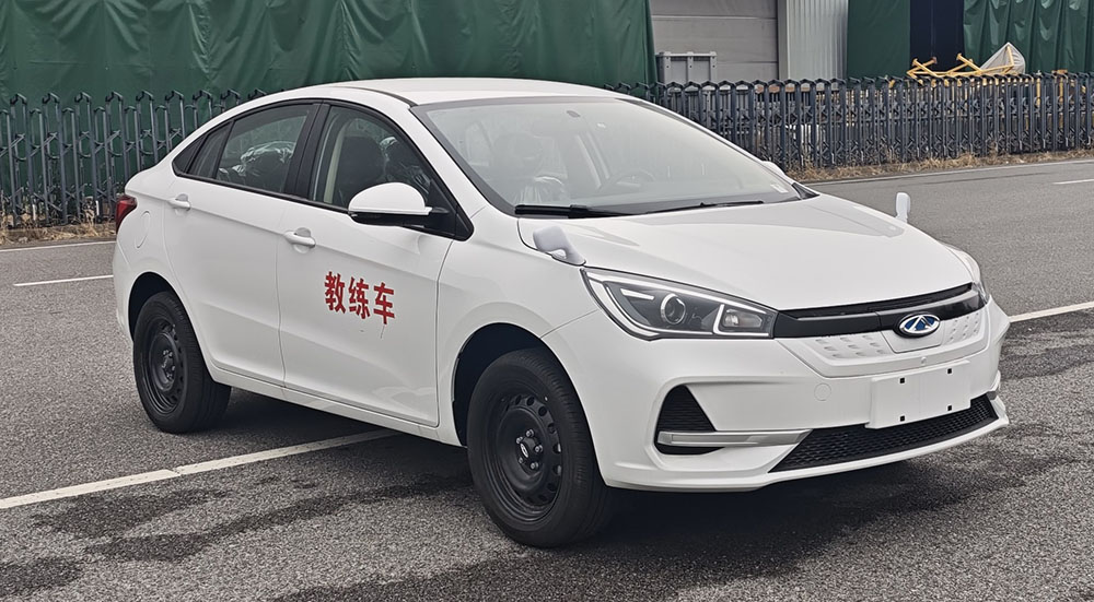 NEQ5020XLHBEVJ60A型纯电动教练车图片