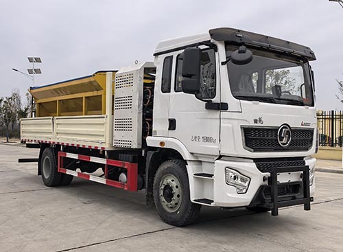 虹宇牌HYS5181TCXBEV纯电动除雪车
