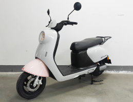 电动两轮摩托车