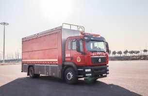 应急保障消防车