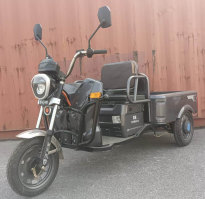 电动正三轮摩托车