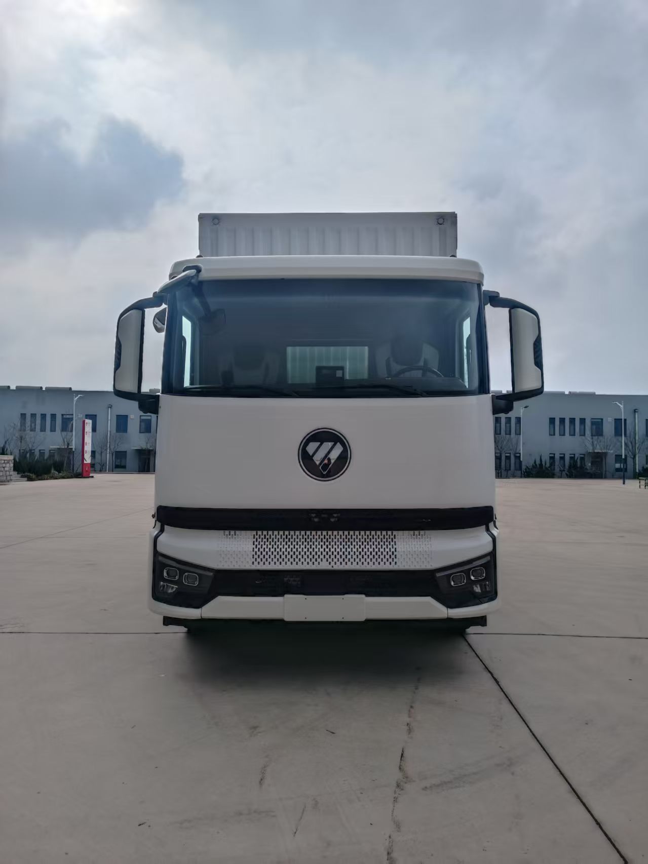 福田牌BJ5186XXY-01廂式貨車公告圖片