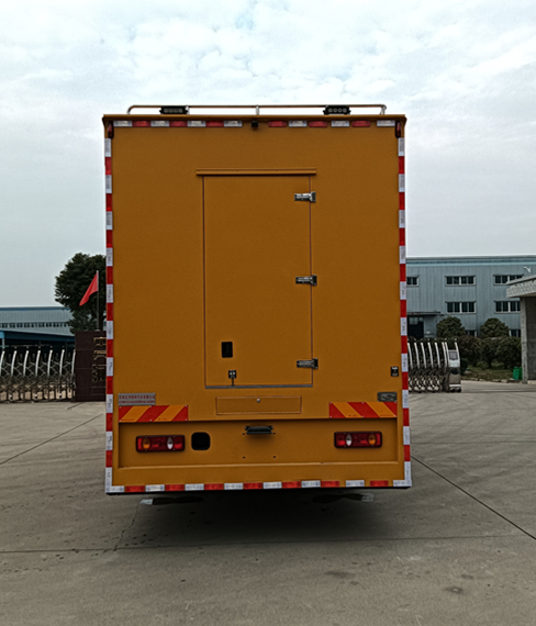 红宇牌HYZ5120XZCDF野外自行式炊事车公告图片