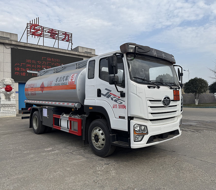专力牌ZLC5180GYYCAQ6运油车