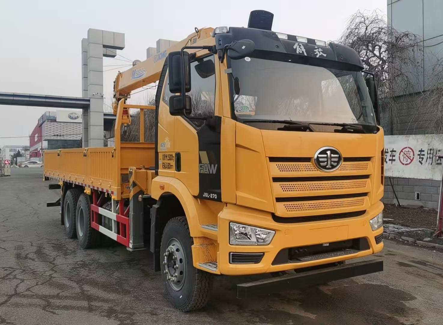 徐工牌XGS5252JSQJ6随车起重运输车
