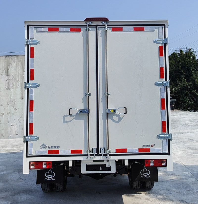 長(zhǎng)安牌CKS5022XXYD3FD6B1廂式貨車公告圖片