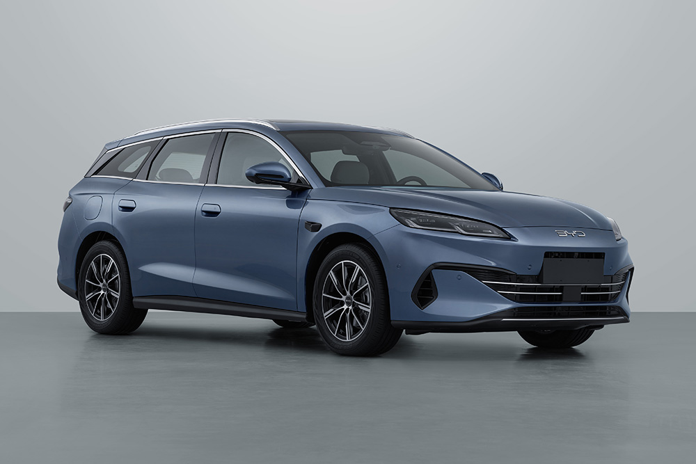 比亚迪牌BYD7150ADHEV6型插电式混合动力轿车