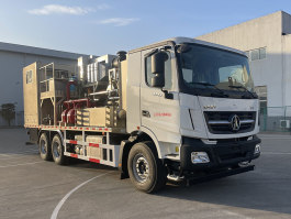 平杰牌HPJ5240TDBND6R液氮泵车