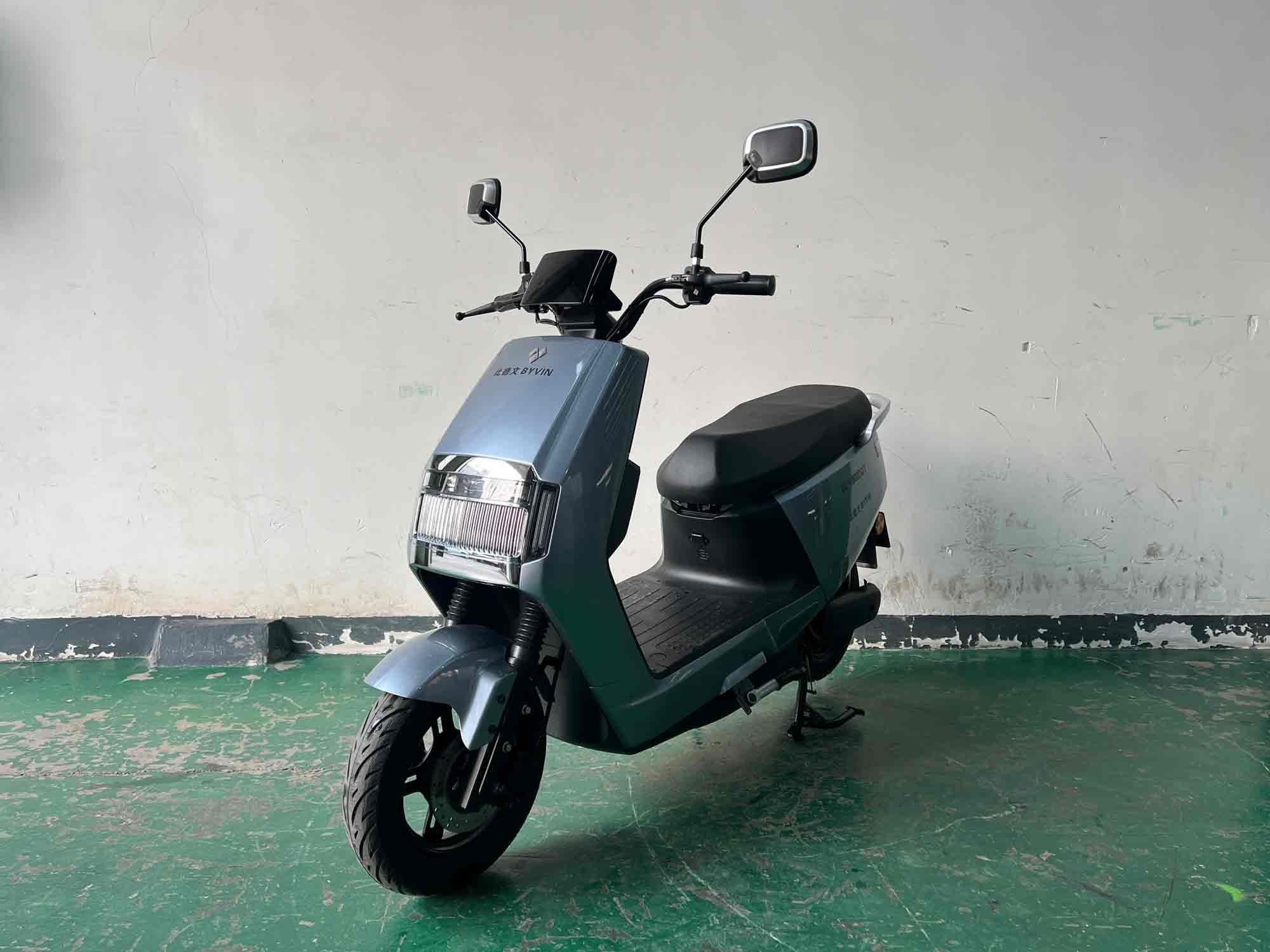 电动两轮轻便摩托车